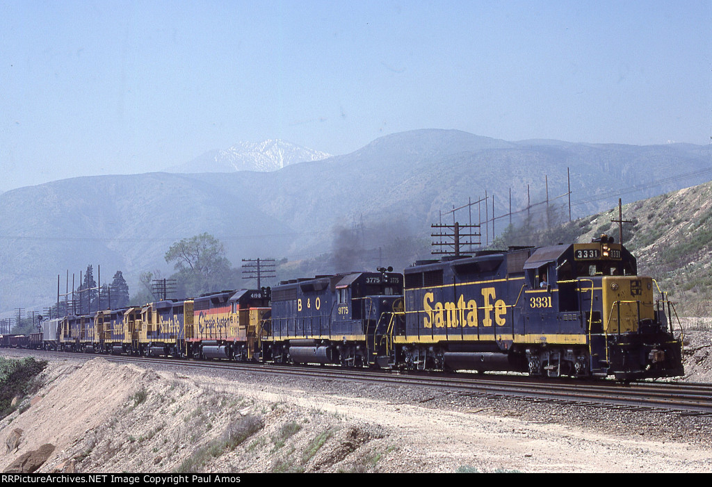 ATSF 3331, BO 9775 and BO 9198